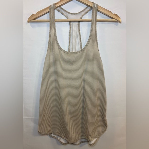 Lululemon - Race Back Relaxed Fit Tank - Beige / White - Size 4 - Picture 1 of 4